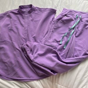 FIGS Lilac Dawn Rafaela Top - XXS
High Waisted Zamora 2.0 - XXSP